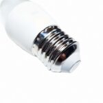 Lámpara LED WELLMAX tipo vela 6W cálida E27 - Imagen 3